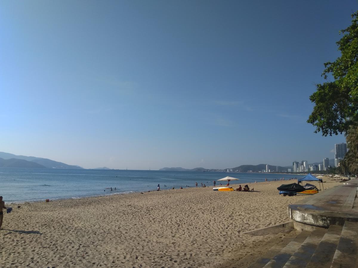 The Q Hostel Nha Trang Bagian luar foto